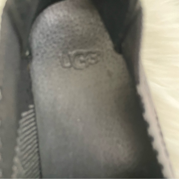 UGG Australia Sammy Knit slip on sneaker - Picture 3 of 10